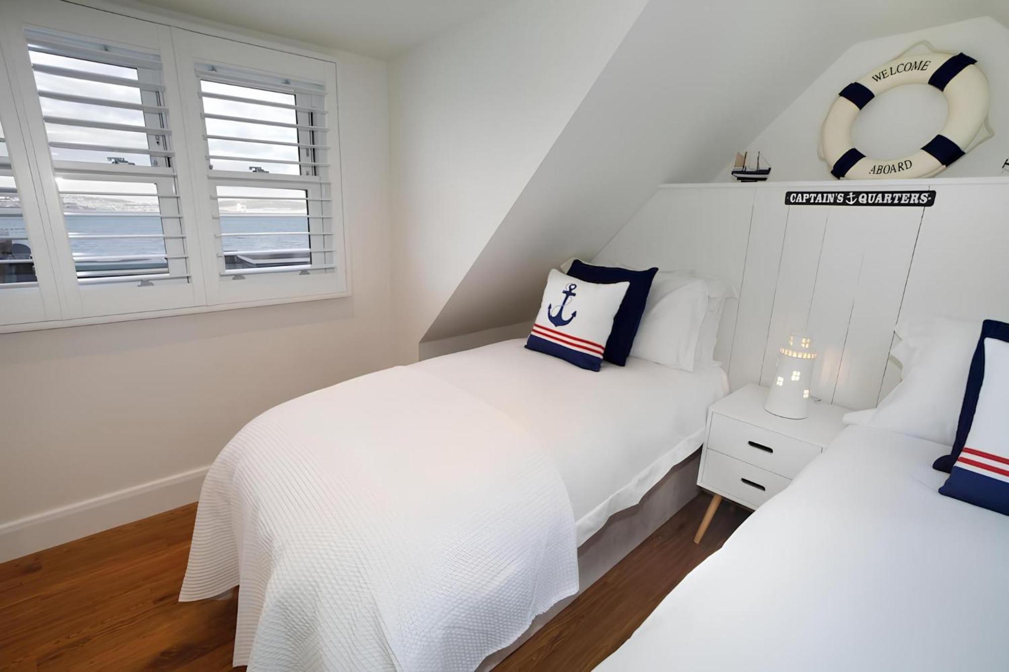 Tucked Away, Beach Access Sleeps 4 The Mumbles Exterior foto