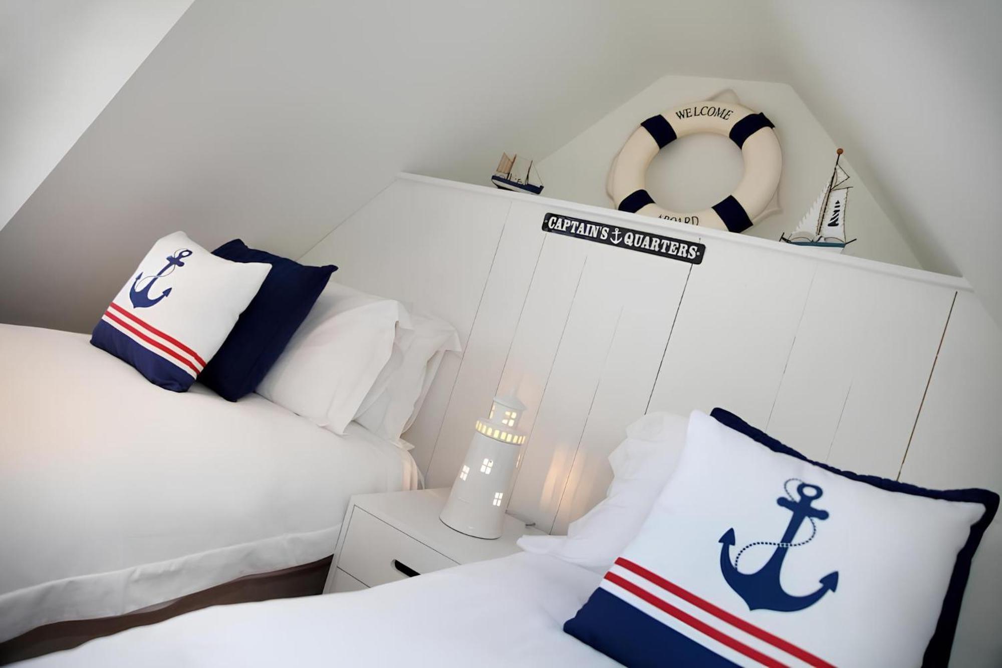 Tucked Away, Beach Access Sleeps 4 The Mumbles Exterior foto